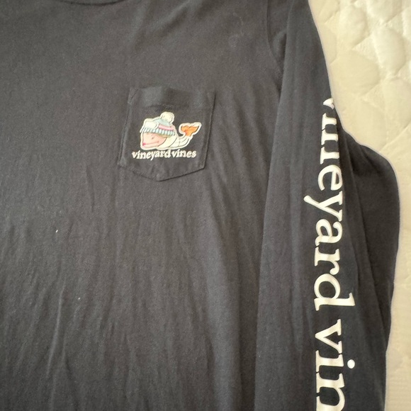 Vineyard Vines Women’s Black Long Sleeve Shirt - Picture 2 of 5